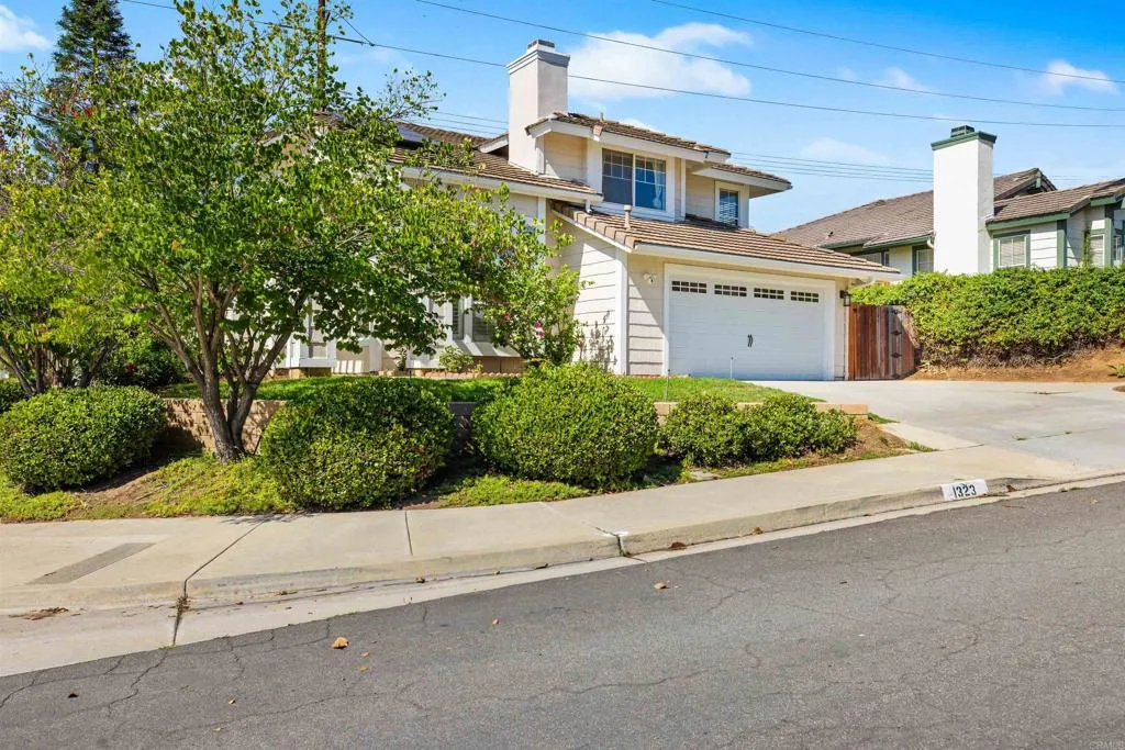 https://cdn.realtyfeed.com/cdn/127/306551518/ad02896970ddd8c170f82cc27d9a28da.webp