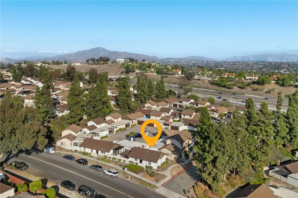 https://cdn.realtyfeed.com/cdn/127/306551519/17bbe777a4267c82c536daf36894ca1b.webp