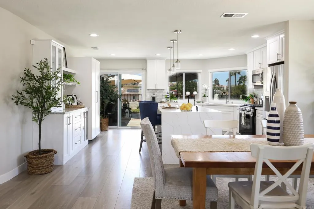 https://cdn.realtyfeed.com/cdn/127/306551523/12e98e344897e9fdb3fb8c2138ebf1f8.webp
