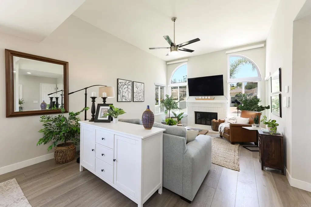 https://cdn.realtyfeed.com/cdn/127/306551523/65a989c0f19f9b542cbdf6f0af2a01f7.webp