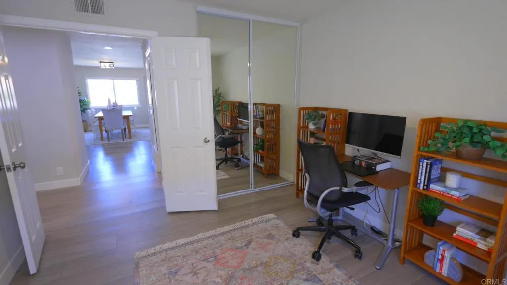 https://cdn.realtyfeed.com/cdn/127/306551523/7cc6eb88b64efe665d3bb0dcc3ec1fcc.webp