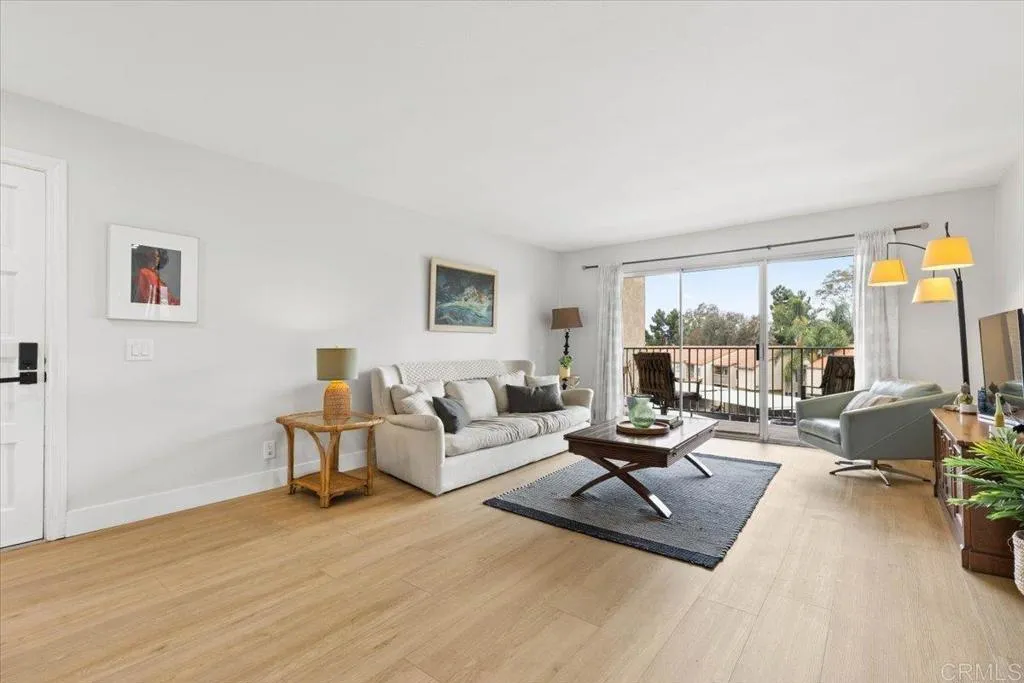 https://cdn.realtyfeed.com/cdn/127/306551554/216dbf04b8100ef1e52c31bbeefa8b3d.webp