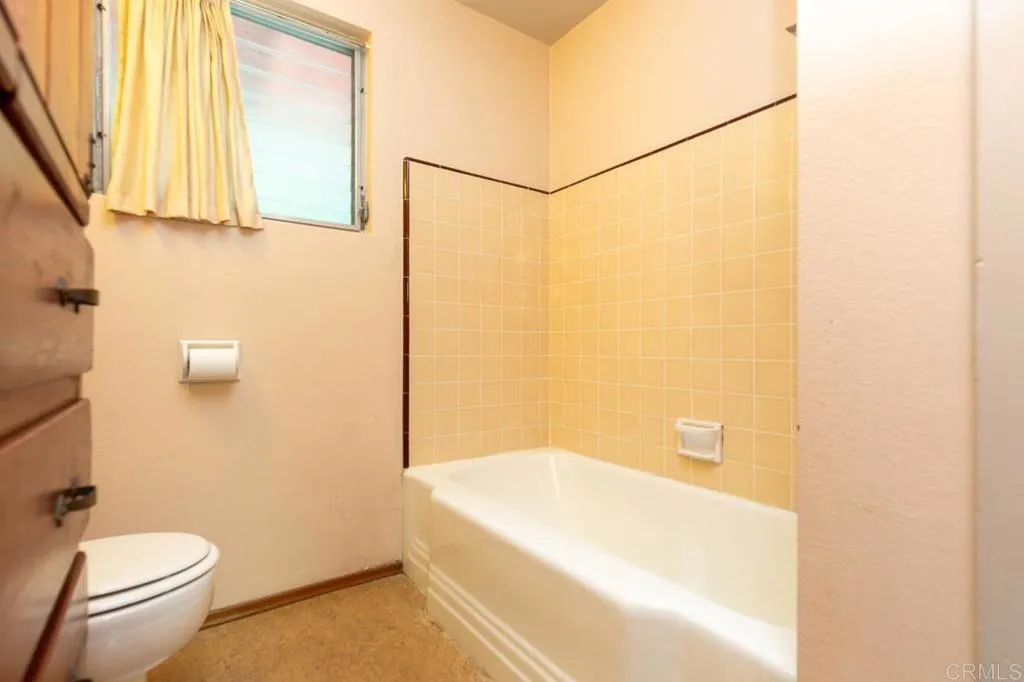 https://cdn.realtyfeed.com/cdn/127/306551594/02b90c2a5ef0a01cf077013e2da37fb9.webp