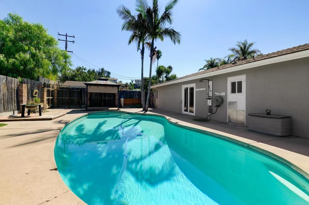 https://cdn.realtyfeed.com/cdn/127/306551610/01112f145ca36374c037cd5ab0e502b5.webp