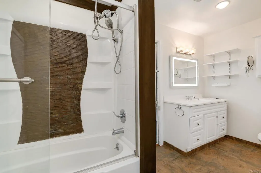 https://cdn.realtyfeed.com/cdn/127/306551610/691986ef154c984e1e62b4f1b46be176.webp