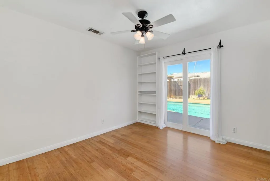 https://cdn.realtyfeed.com/cdn/127/306551610/d78b618a206127a5a47b6ca2c175d829.webp