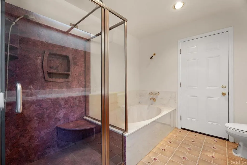 https://cdn.realtyfeed.com/cdn/127/306551614/6feddd0d567a389eda9a2de94709b10c.webp