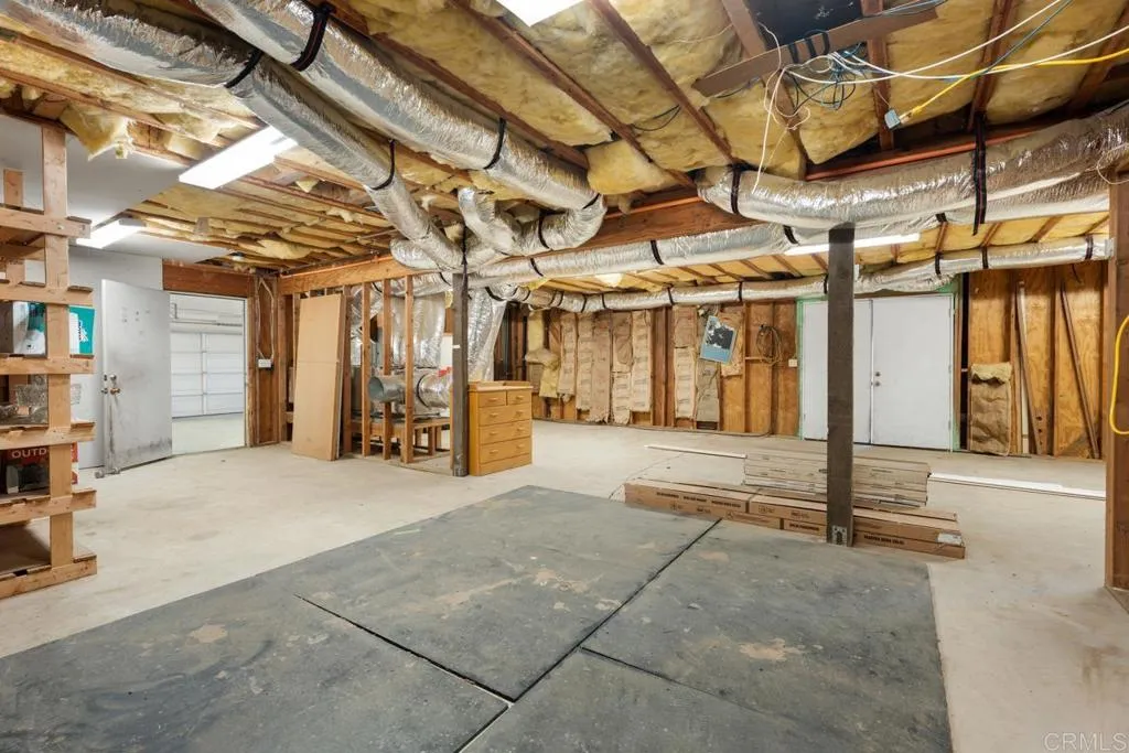 https://cdn.realtyfeed.com/cdn/127/306551614/b4f9c1e78c9df8e9c7d7b6b1618a5d50.webp