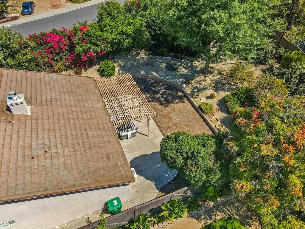 https://cdn.realtyfeed.com/cdn/127/306551615/f061512530741caf06051b3b3bbe8c0c.webp