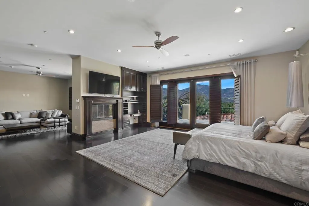 https://cdn.realtyfeed.com/cdn/127/306551618/11a9030fdff8cd9244ed891a636ee987.webp
