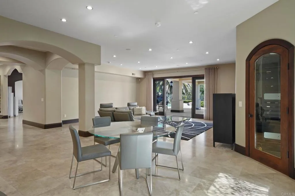 https://cdn.realtyfeed.com/cdn/127/306551618/9e468a41a337ec593a0547a7a7db9a1c.webp