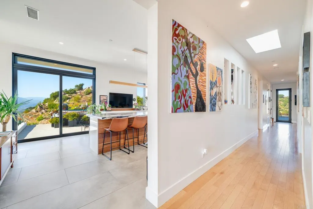 https://cdn.realtyfeed.com/cdn/127/306551620/790f8793131deb01dcd7de6a3305a593.webp