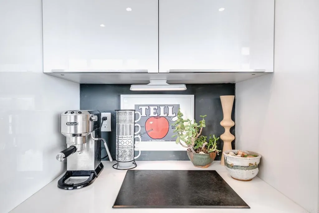 https://cdn.realtyfeed.com/cdn/127/306551620/9fc2d9413d3c875ee0298a355008bd64.webp