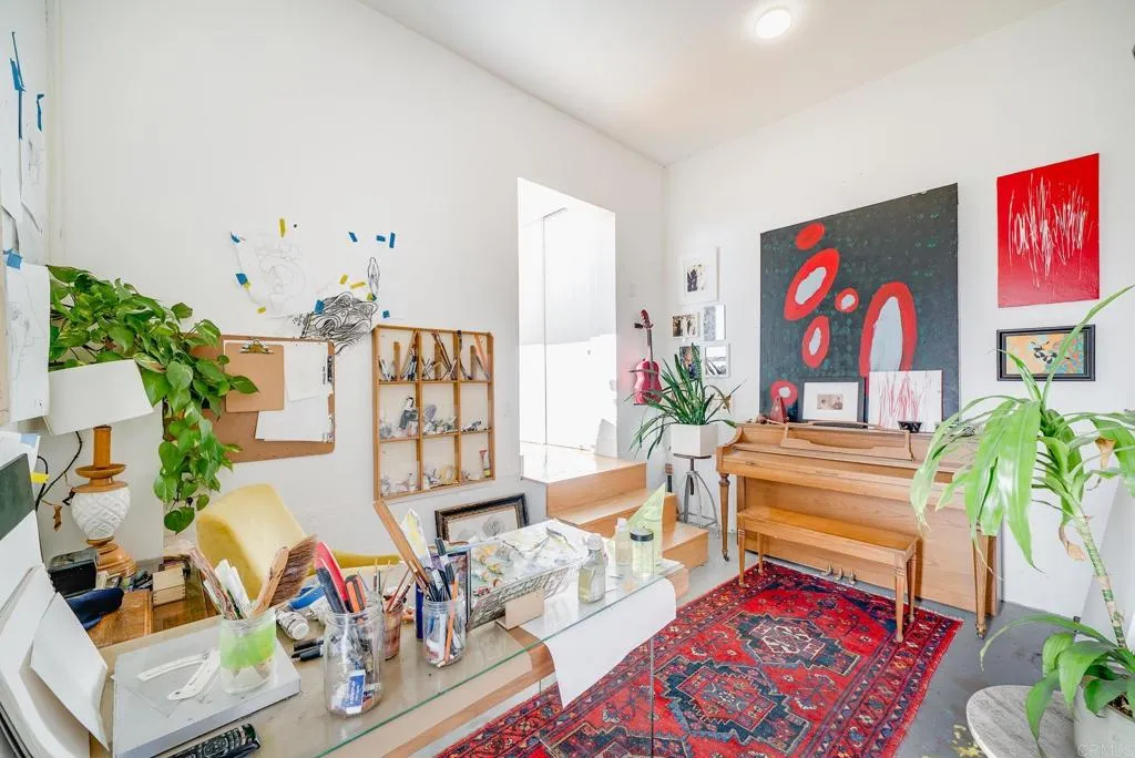 https://cdn.realtyfeed.com/cdn/127/306551620/a4313a0e991d0fb8e035e023fe8ed1ee.webp