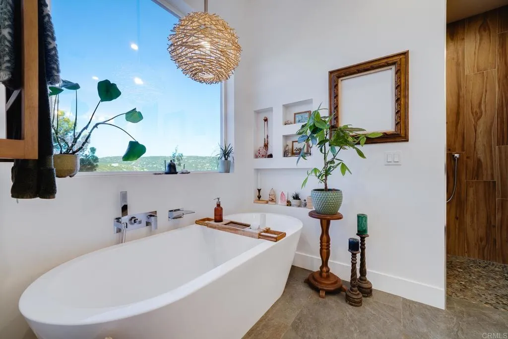 https://cdn.realtyfeed.com/cdn/127/306551620/b434dcbf064a0995b791f8971f76395d.webp