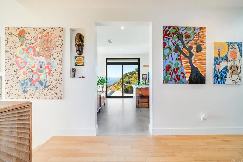 https://cdn.realtyfeed.com/cdn/127/306551620/ea4415c5229e0d5036f8f4f8429ef6e4.webp