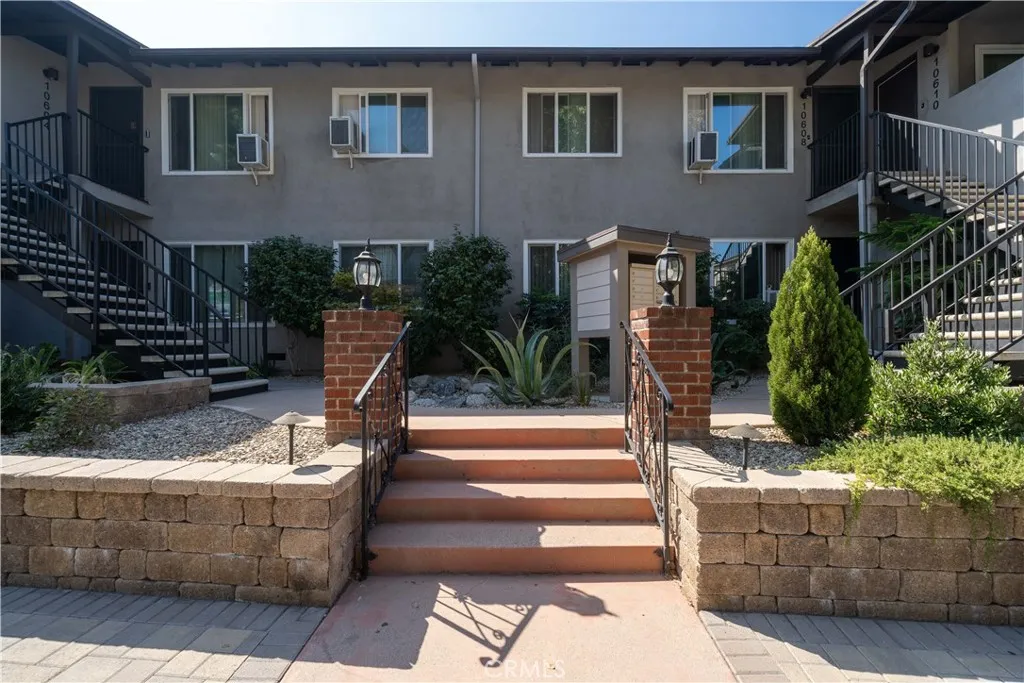 10602 Landale Street, Toluca Lake, CA 91602 - Photo 2 of 31, Toluca Lake, CA