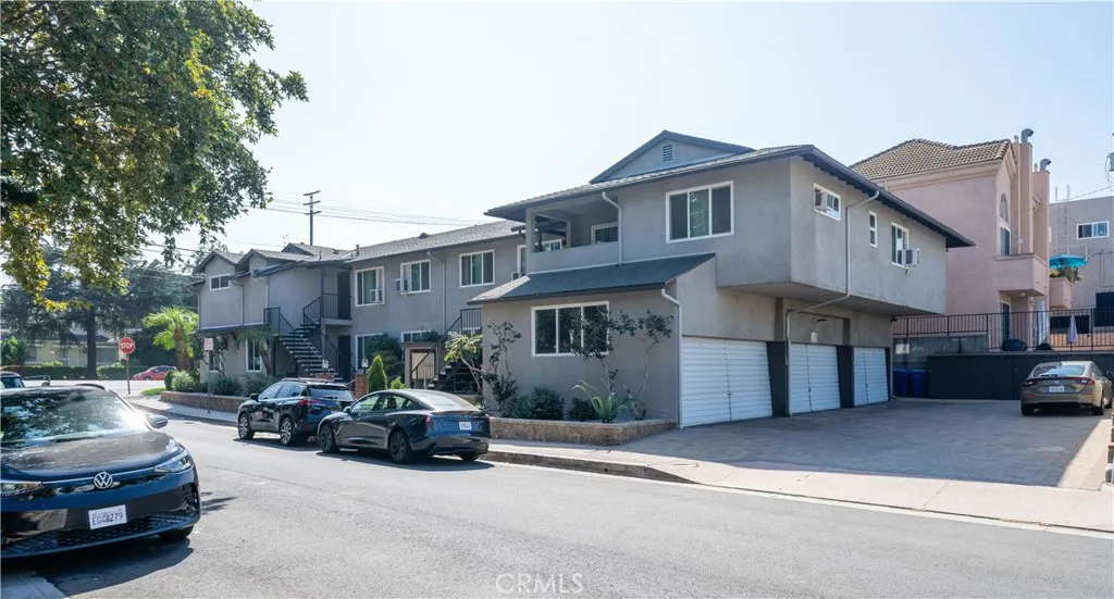 10602 Landale Street, Toluca Lake, CA 91602 - Photo 5 of 31, Toluca Lake, CA
