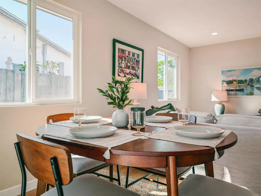 https://cdn.realtyfeed.com/cdn/127/306551656/289438b1b8dd8421d49958883b483261.webp