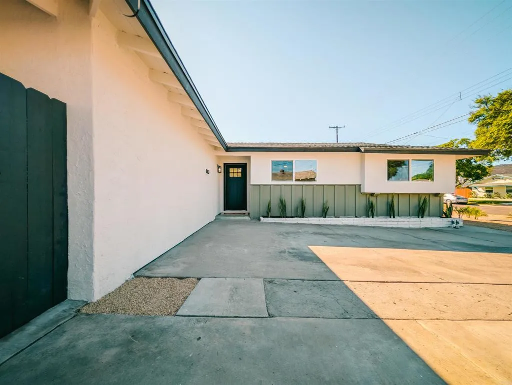 https://cdn.realtyfeed.com/cdn/127/306551656/72ba01236176f039925b85d67840e3d4.webp