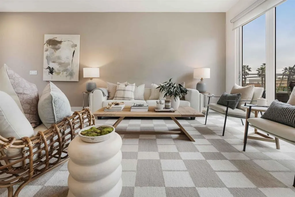 https://cdn.realtyfeed.com/cdn/127/306551664/2e080ad157fc1d0dffad08a254a6a076.webp