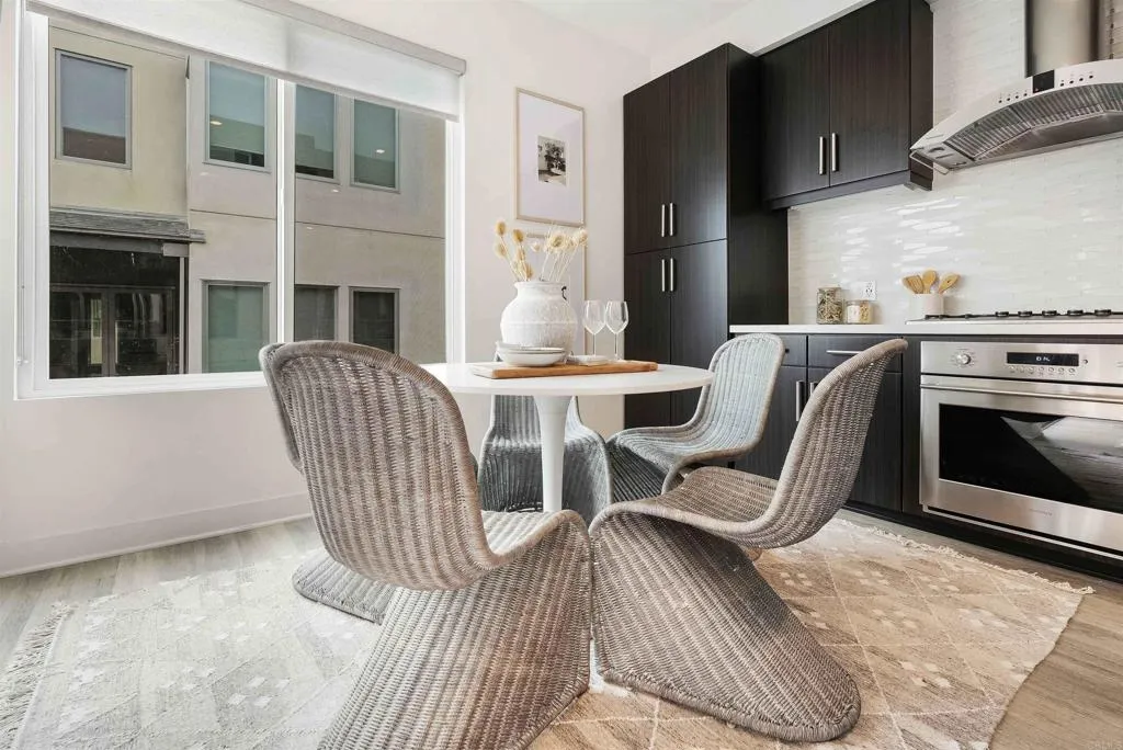 Photo #8: PTP2507335 Listing: Photo #8