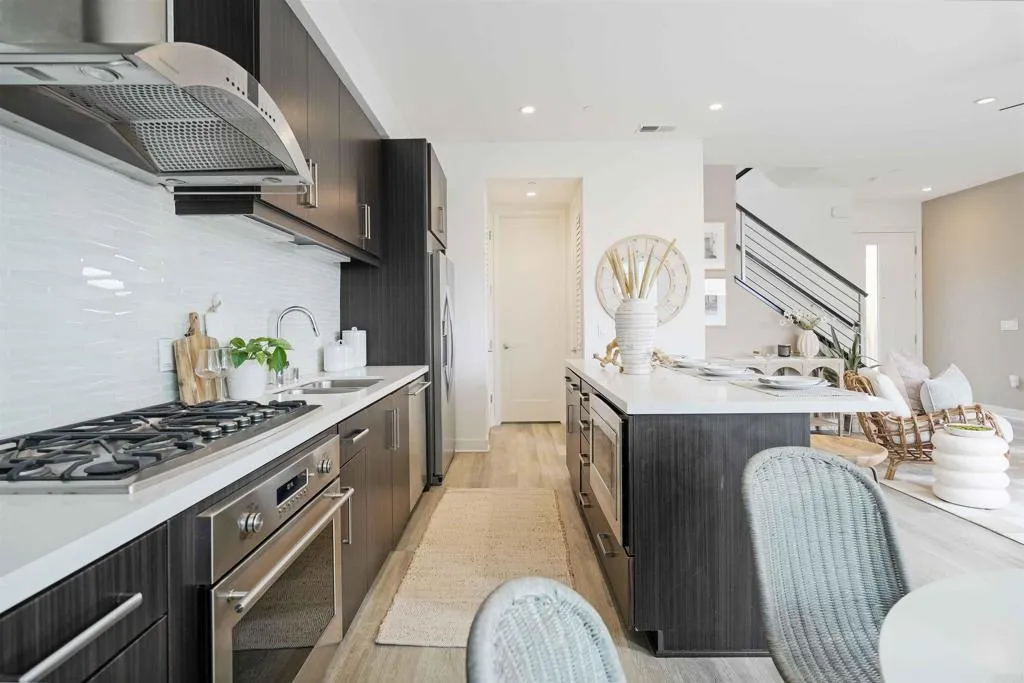 https://cdn.realtyfeed.com/cdn/127/306551664/b9add145c054f40cf3ceb92fe74c16fd.webp