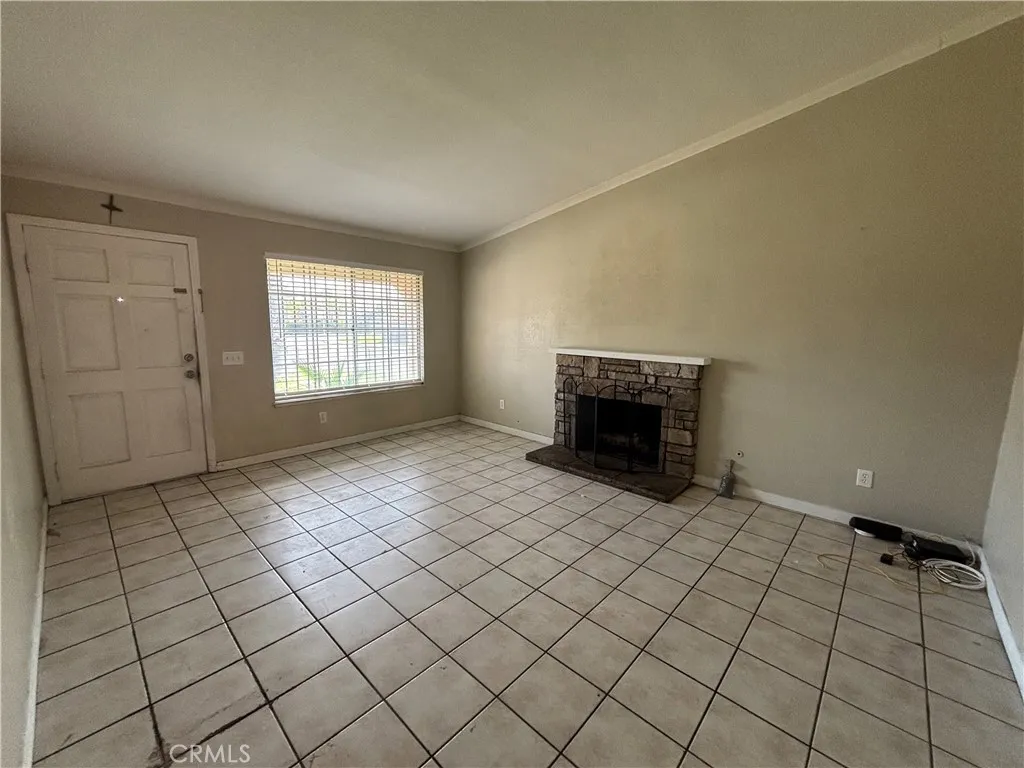 1154 S Spruce, Bloomington, CA 92316 - Photo 4 of 27, Bloomington, CA