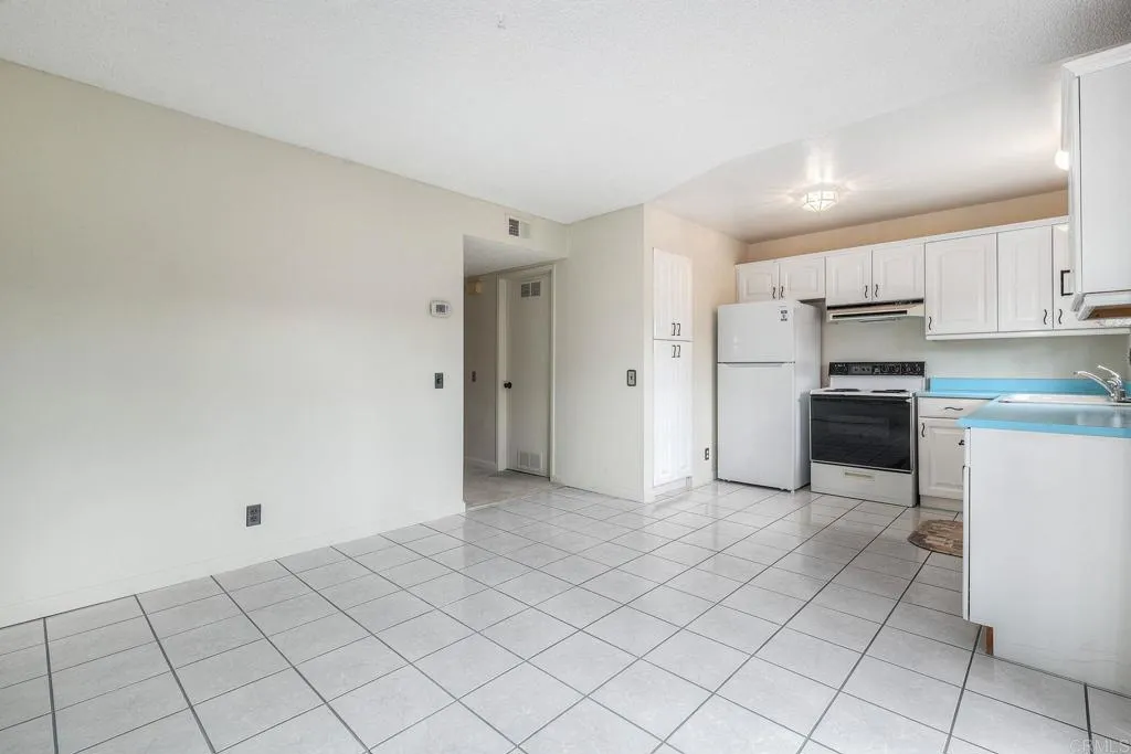 Photo #9: PTP2507331 Listing: Photo #9