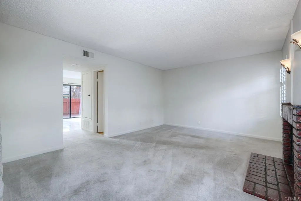 Photo #4: PTP2507331 Listing 