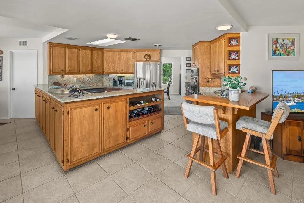 https://cdn.realtyfeed.com/cdn/127/306551668/feabdef18fa742e068e1dc24f8f638a3.webp