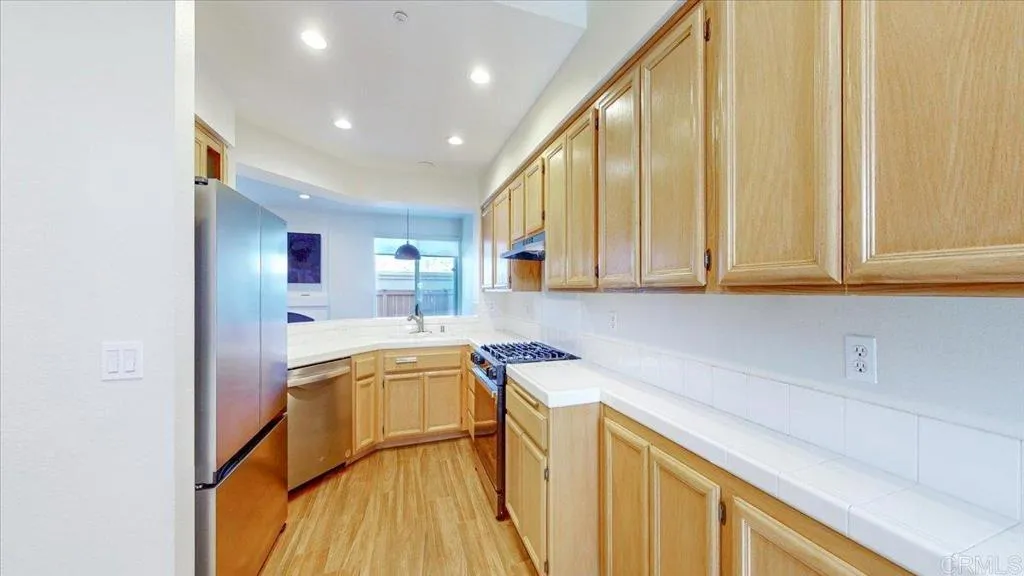 Photo #7: PTP2507340 Listing: Photo #7
