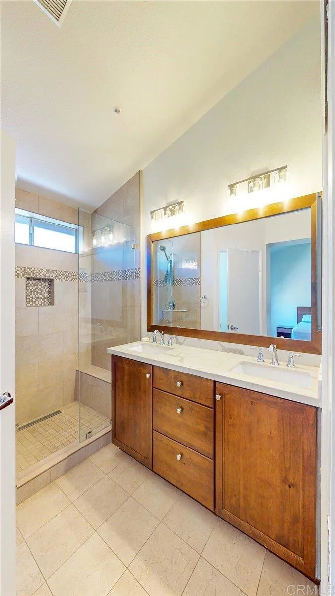 Photo #37: PTP2507340 Listing: Photo #37