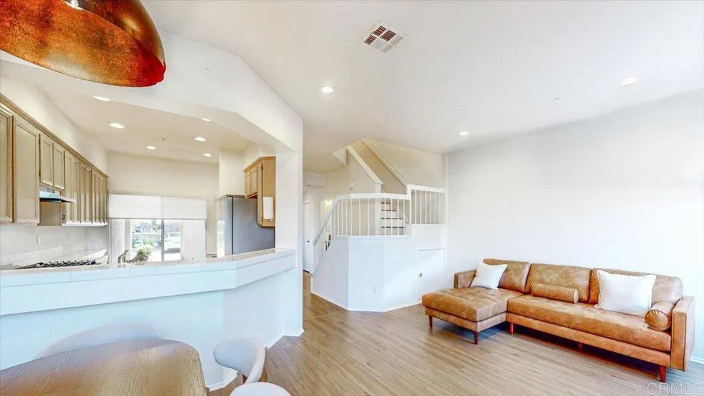 Photo #20: PTP2507340 Listing: Photo #20