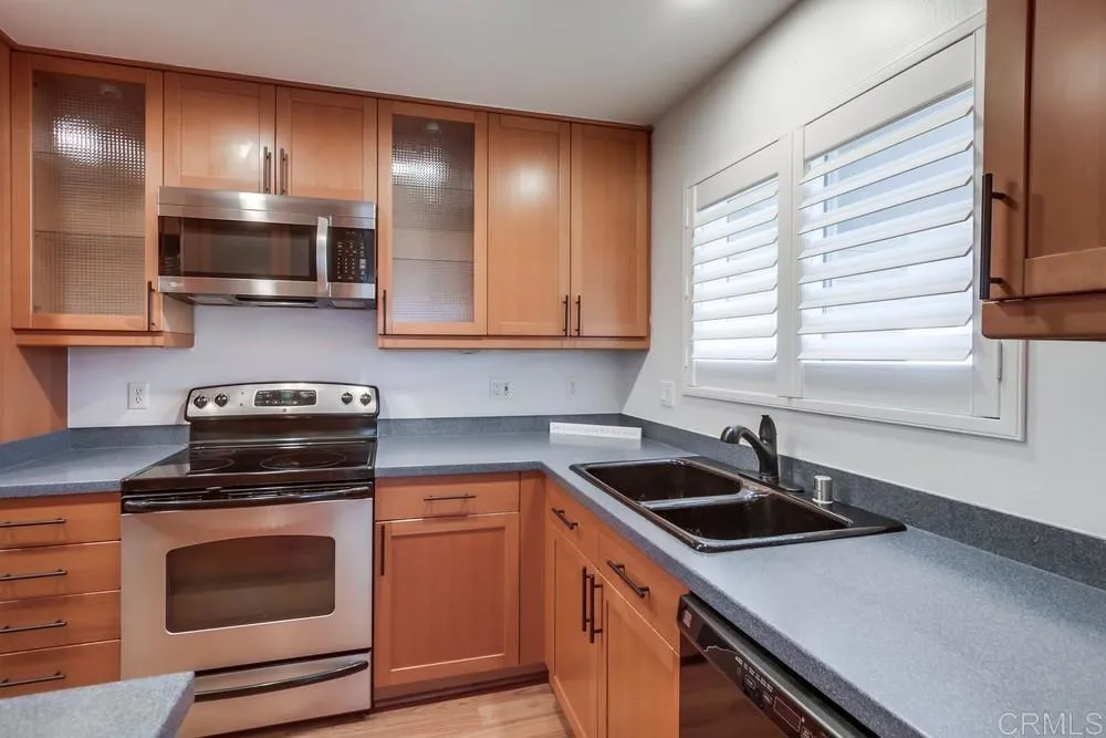https://cdn.realtyfeed.com/cdn/127/306551749/865f61461f49ebfda58d05fdb8bedf12.webp
