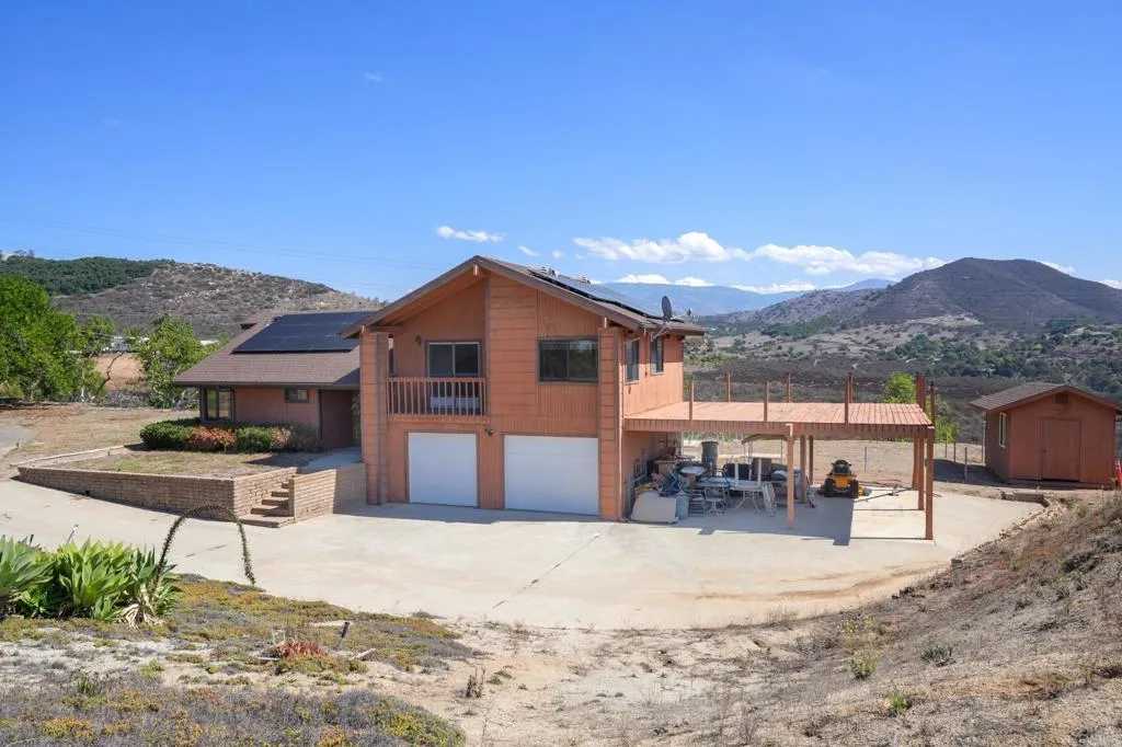 https://cdn.realtyfeed.com/cdn/127/306551836/c2713a3b44681b28b43c1369ce2cd835.webp