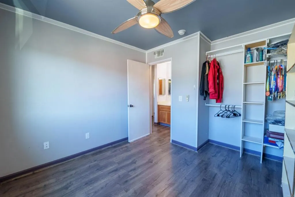 https://cdn.realtyfeed.com/cdn/127/306551903/20285307bb5ec2fe7bd4777bc094fd06.webp
