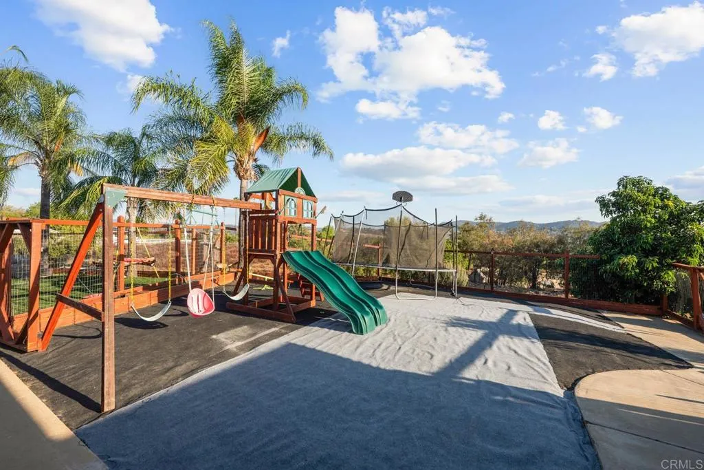 https://cdn.realtyfeed.com/cdn/127/306551976/0268e4cea021f57e41b5bfd4fc4d1f62.webp