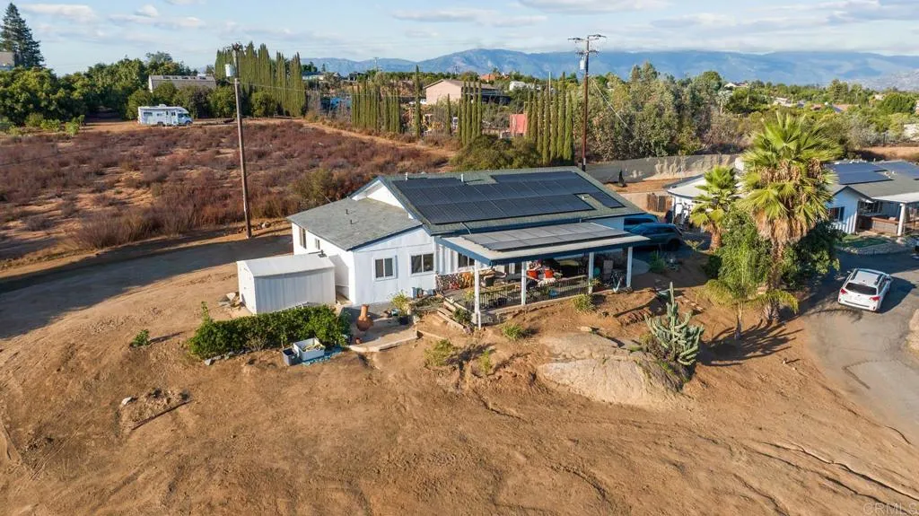 https://cdn.realtyfeed.com/cdn/127/306551976/b4a0917b27d7ad843af68bd48fa2e339.webp