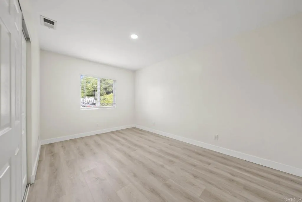 https://cdn.realtyfeed.com/cdn/127/306551990/109baf760db912f2a7ec5c8c5f67325a.webp