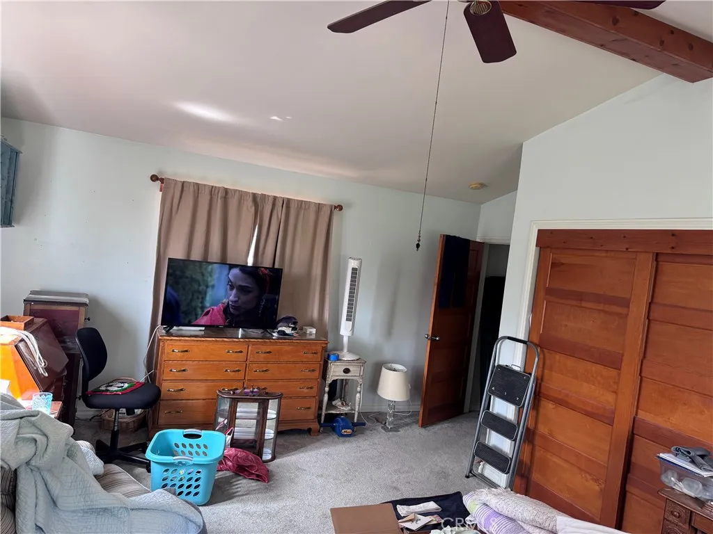 https://cdn.realtyfeed.com/cdn/127/306552004/2fb98947f3b989635d56008d81fa7f82.webp