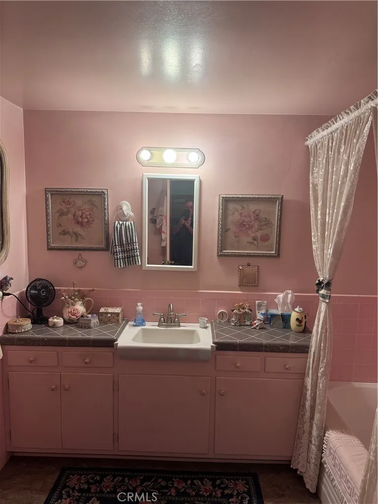 https://cdn.realtyfeed.com/cdn/127/306552004/41273e2863dd5a9cdd083f0f1de0d2e1.webp
