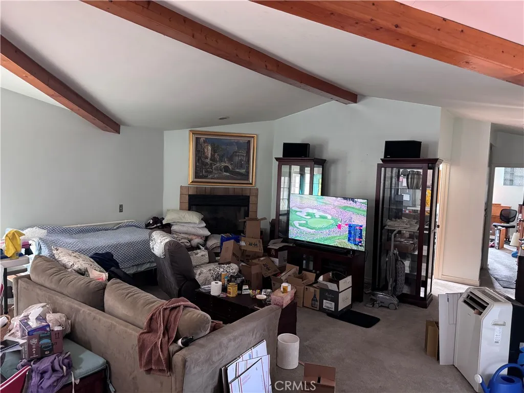 https://cdn.realtyfeed.com/cdn/127/306552004/a0367fde9ce62458572b8841b167ff2d.webp