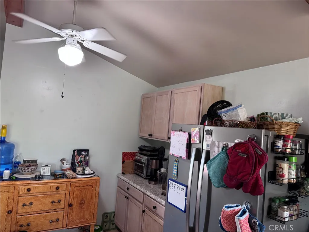 https://cdn.realtyfeed.com/cdn/127/306552004/fe30a71e3f515bf204576a7c02e86f1b.webp