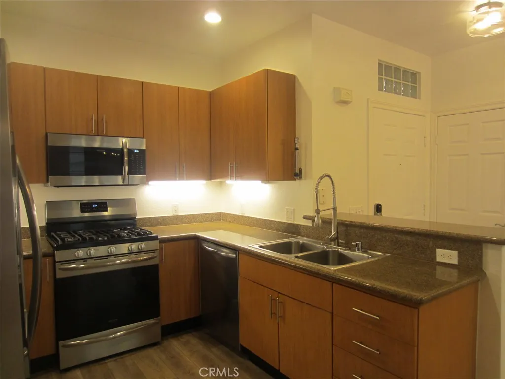 https://cdn.realtyfeed.com/cdn/127/306552080/3f886fefe55edda0b609feb12e7b5cc4.webp