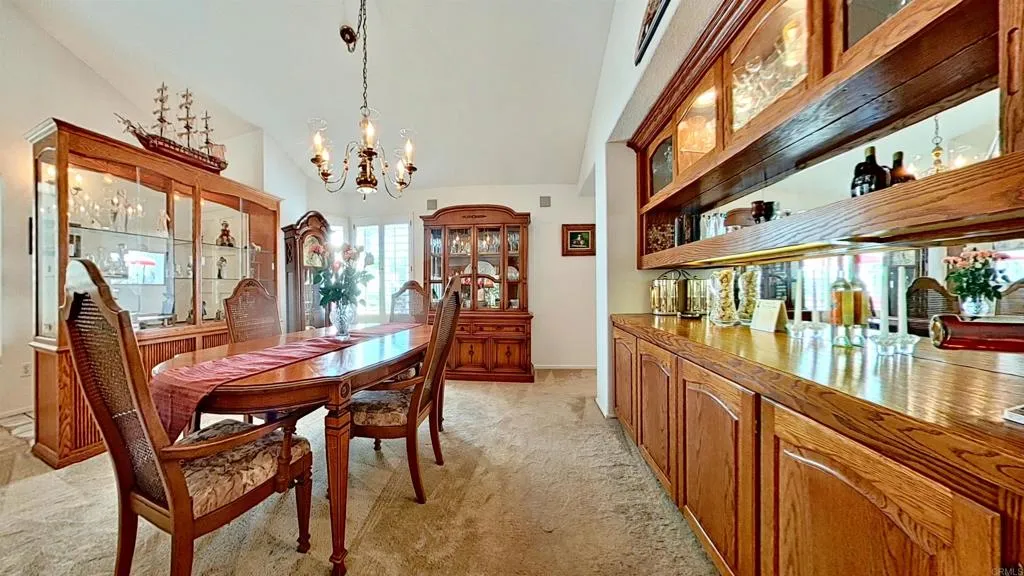 https://cdn.realtyfeed.com/cdn/127/306552081/dfd3e39db49006a80cb32789a0f5c8c5.webp