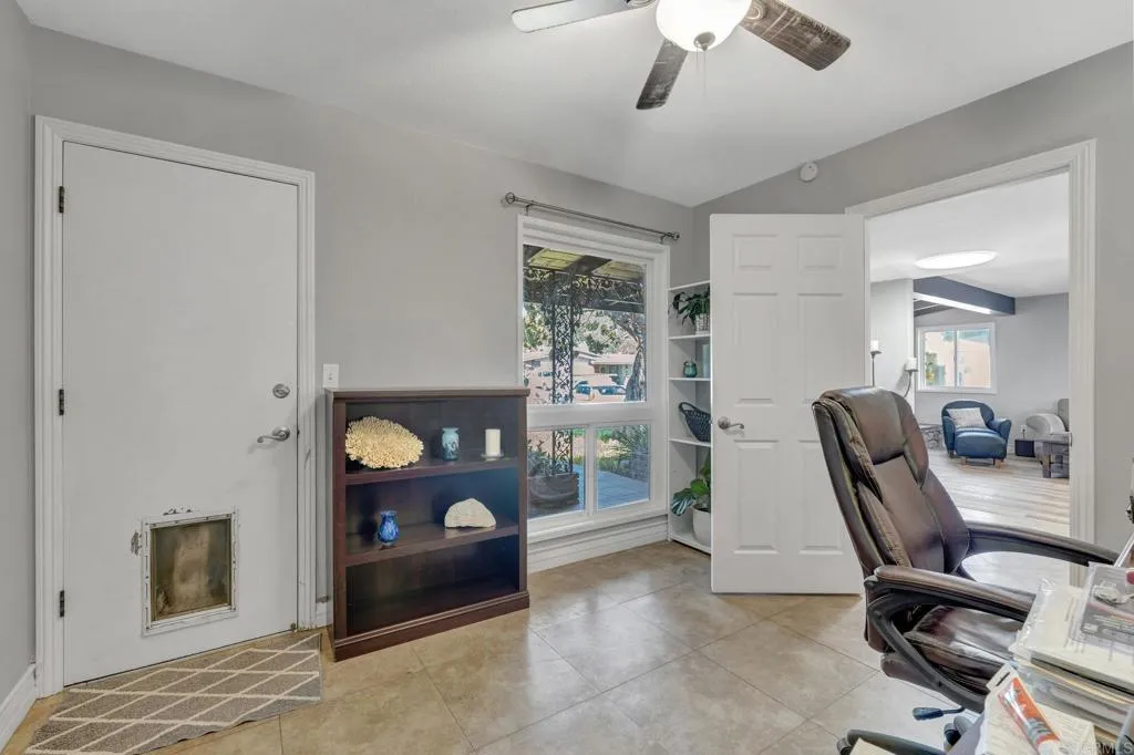 https://cdn.realtyfeed.com/cdn/127/306552102/f8668612076de3fc641b60ec1c90548c.webp