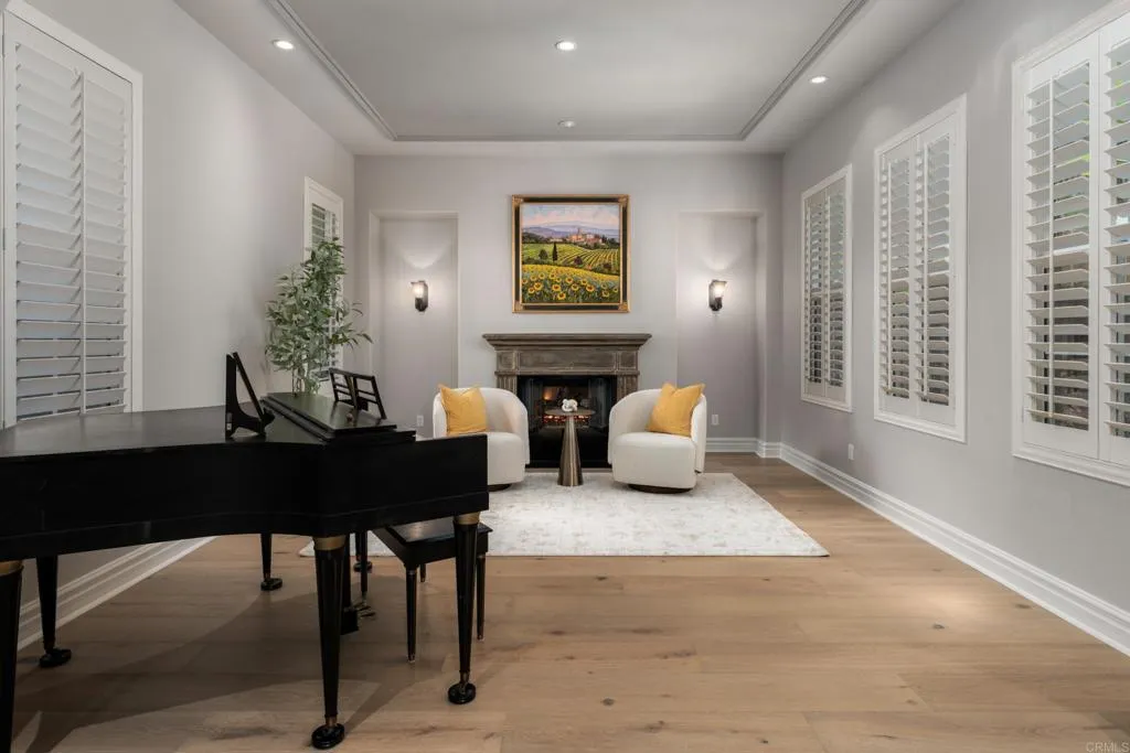 https://cdn.realtyfeed.com/cdn/127/306552260/076a2ce15b49cedbb01d6de1194f7cda.webp