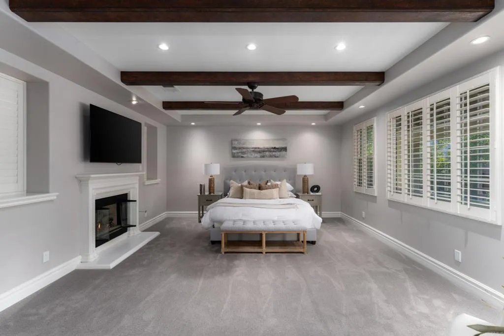 https://cdn.realtyfeed.com/cdn/127/306552260/6db0b5fff839fa87274def27f74ecfc4.webp