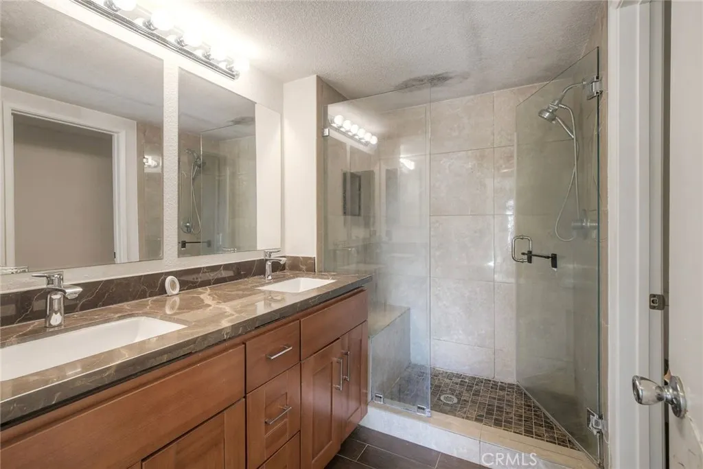 Photo #23: PW25225949 Listing: Photo #23